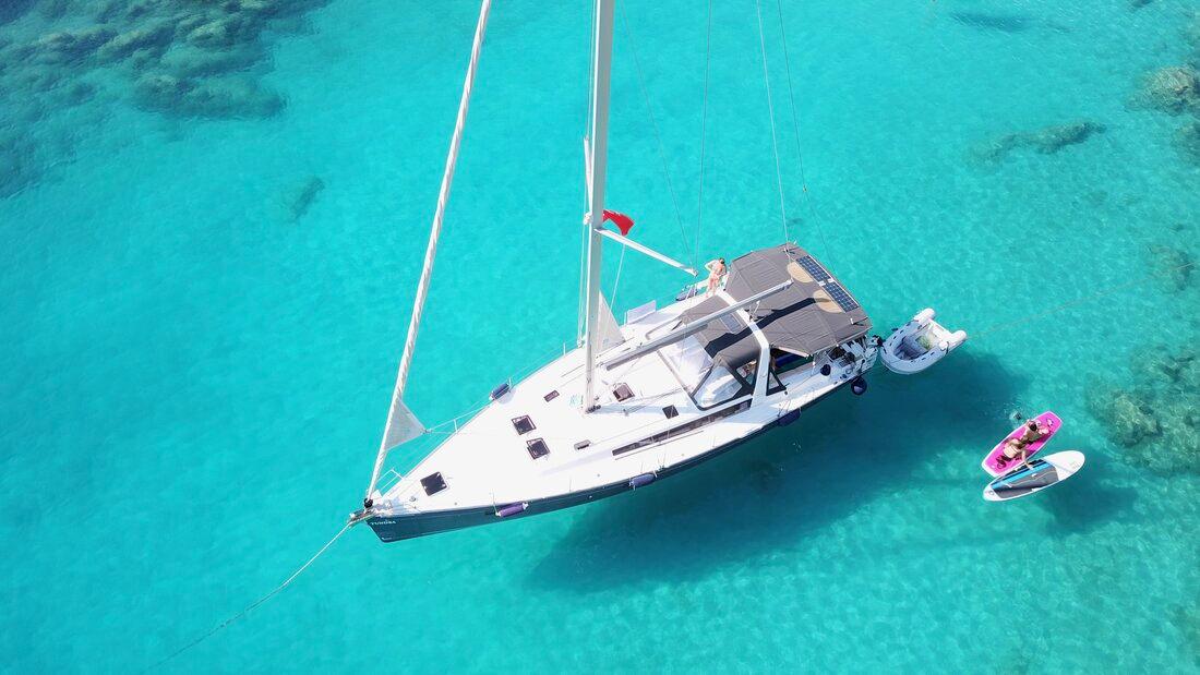 Oceanis 48 - 3 cab. - Tundra, picture 3