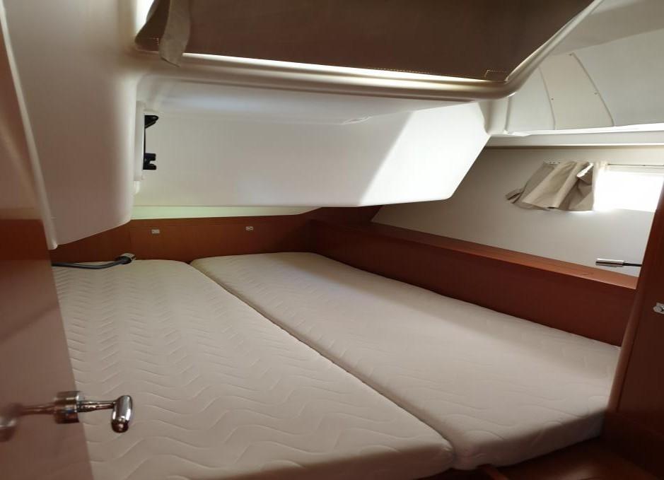 Oceanis 41, picture 7