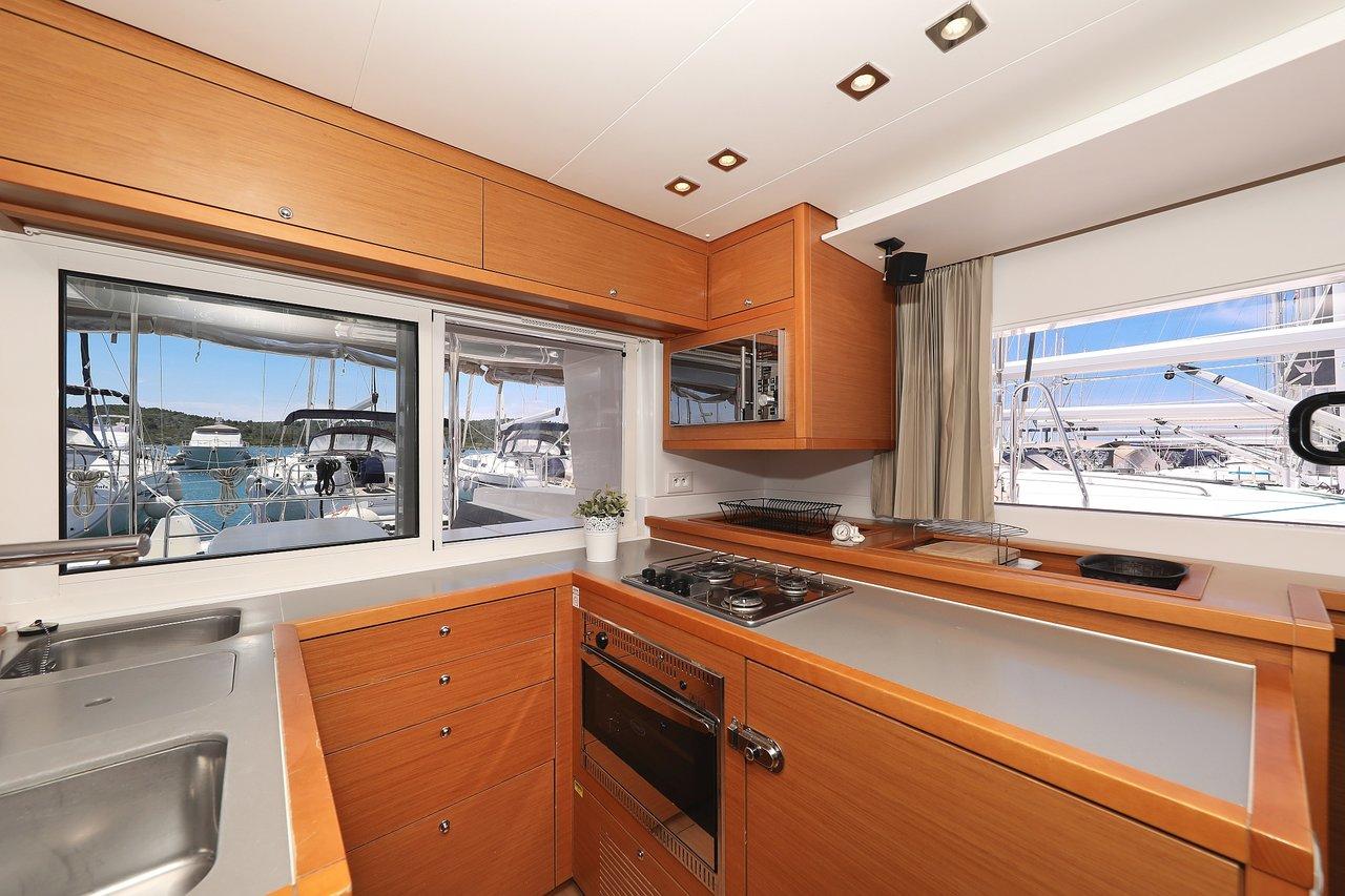 Lagoon 450 - 4 + 2 cab., picture 14