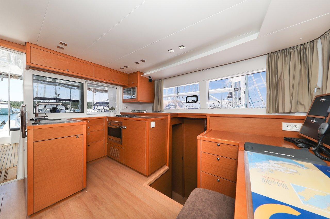 Lagoon 450 - 4 + 2 cab., picture 13
