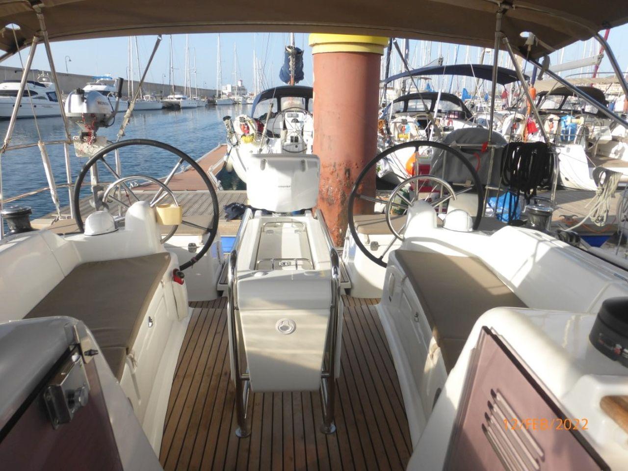 Sun Odyssey 419 - 3 cab. - Para elli, picture 4