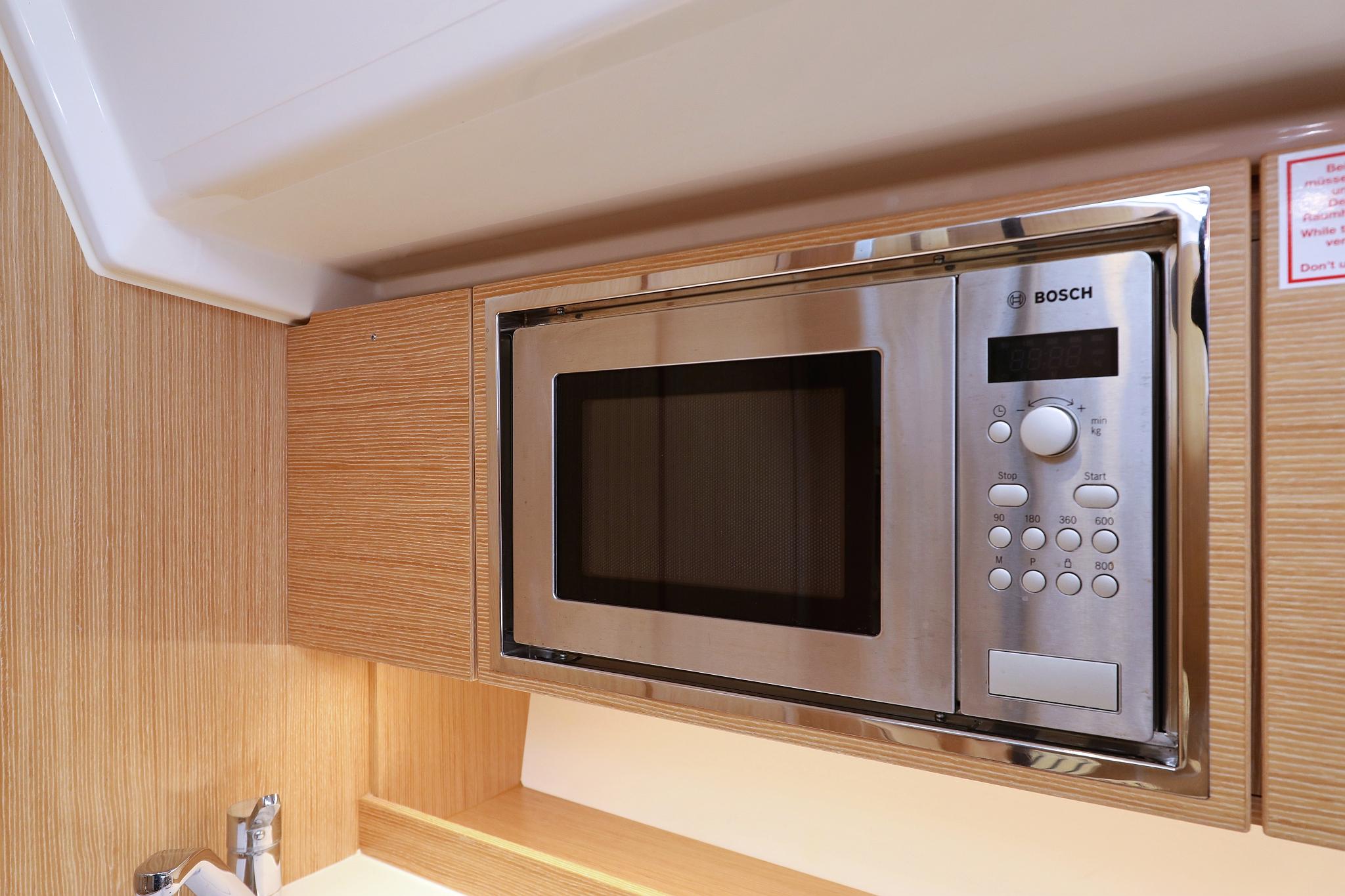 Bavaria C42, picture 43