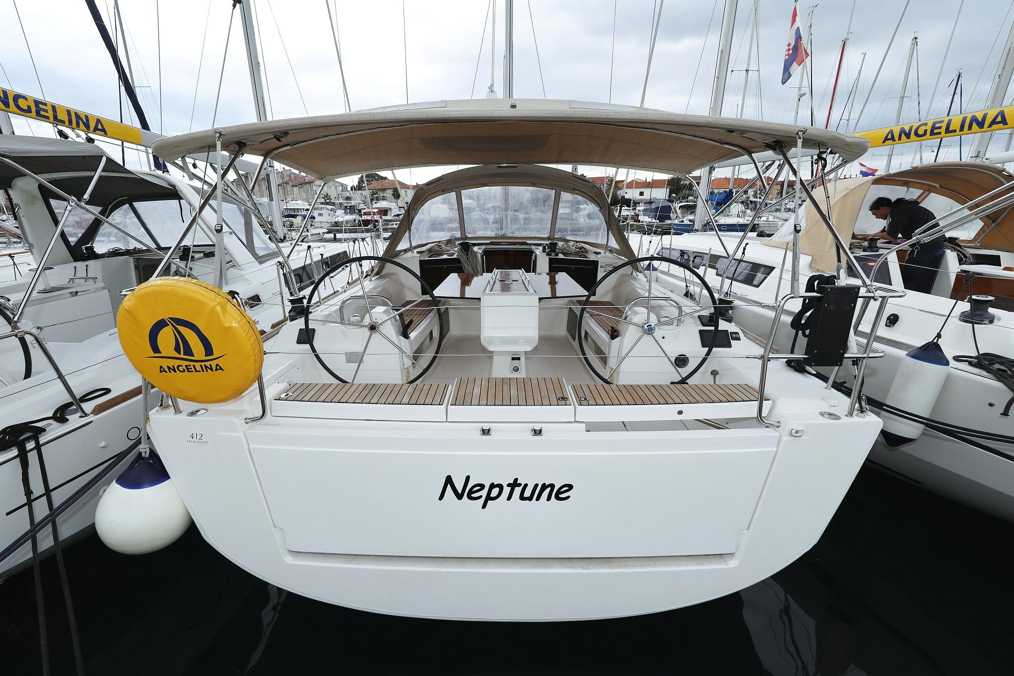 Dufour 412 GL, picture 1