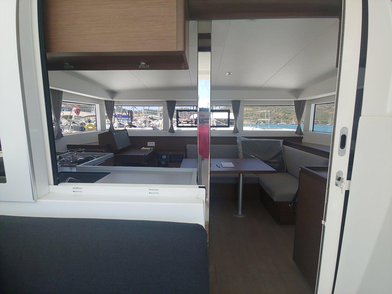 Lagoon 40 - 4 cab. - Leo, picture 10