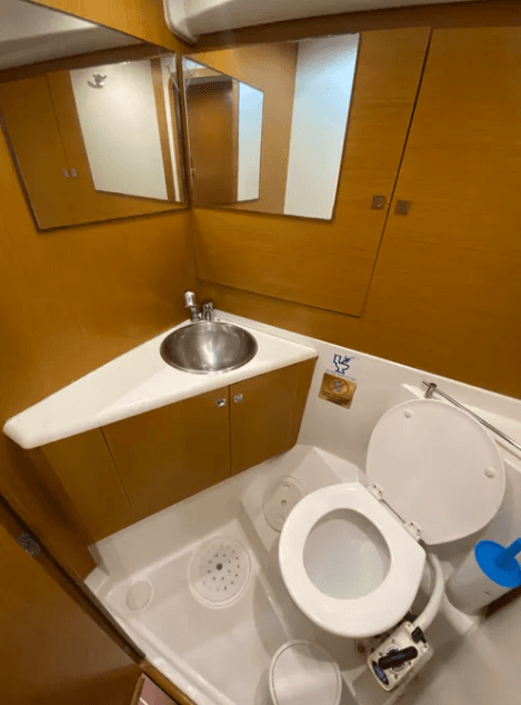 Jeanneau 53 - 5 + 1 cab., picture 11