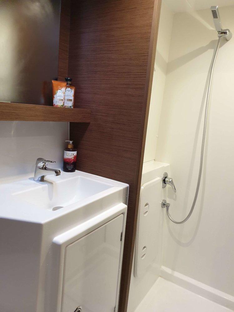 Lagoon 42 - 4 + 2 cab., picture 9