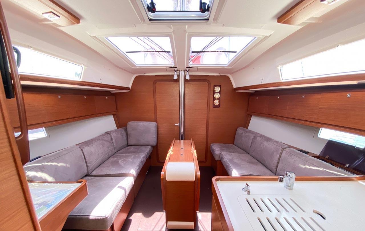 Dufour 382 GL, picture 8