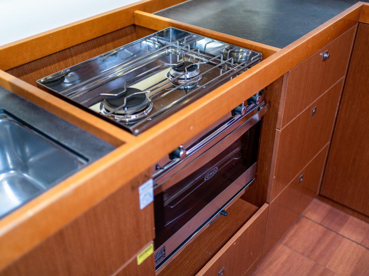 Oceanis 45 - 4 cab., picture 8