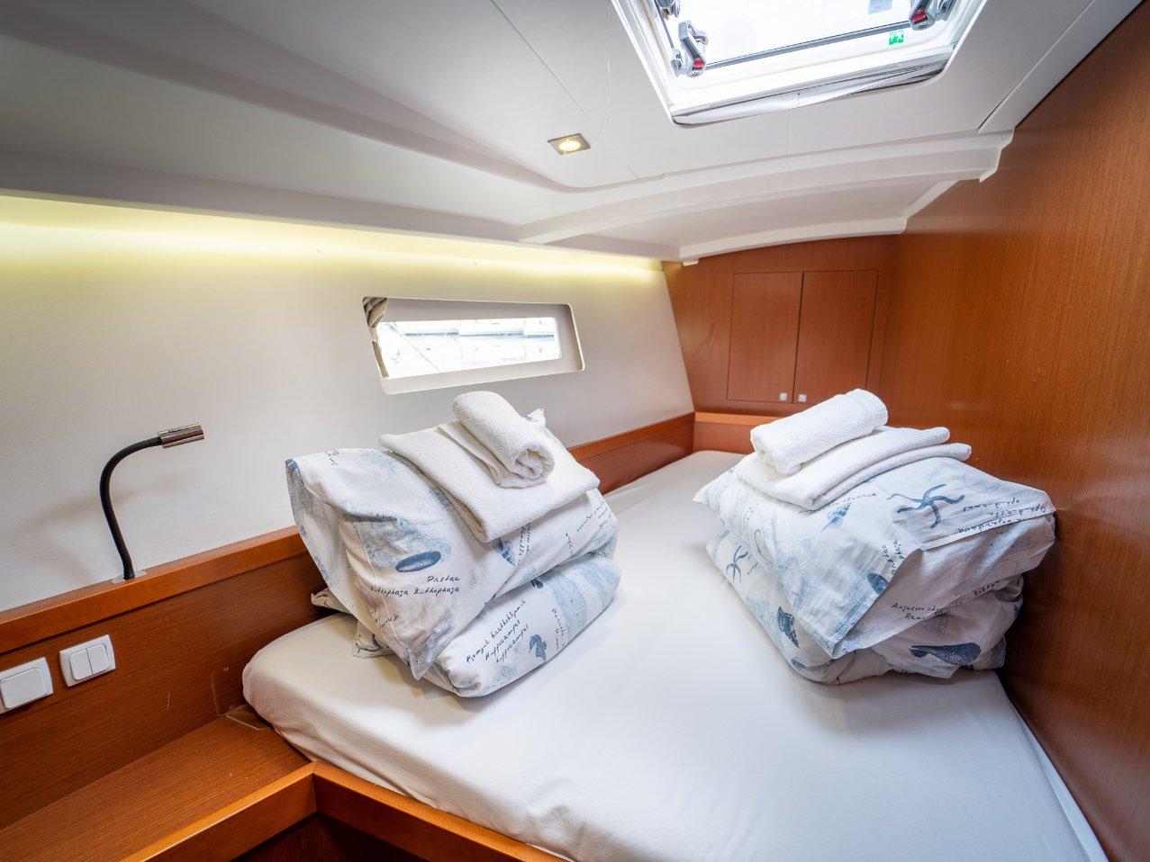 Oceanis 45 - 4 cab., picture 11