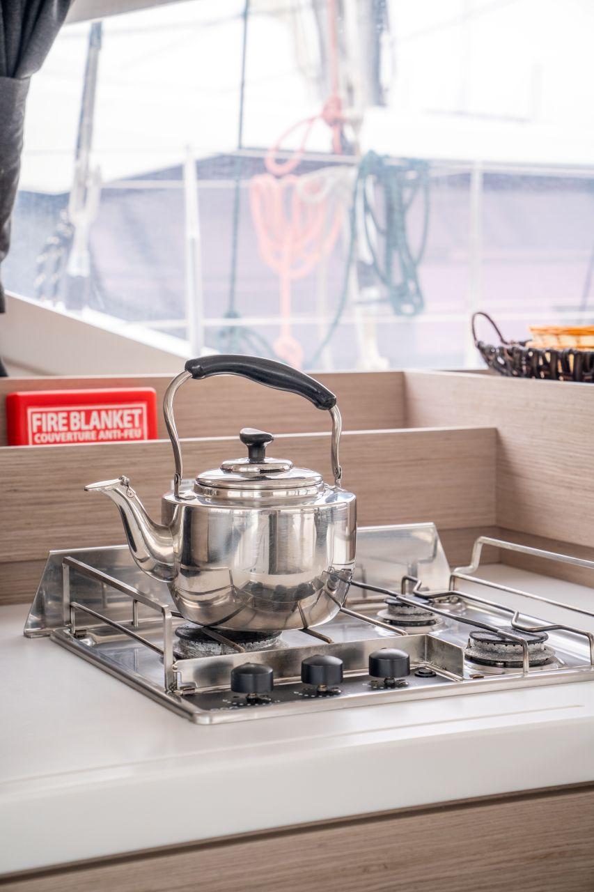 Fountaine Pajot Astrea 42 - 4 + 2 cab., picture 8