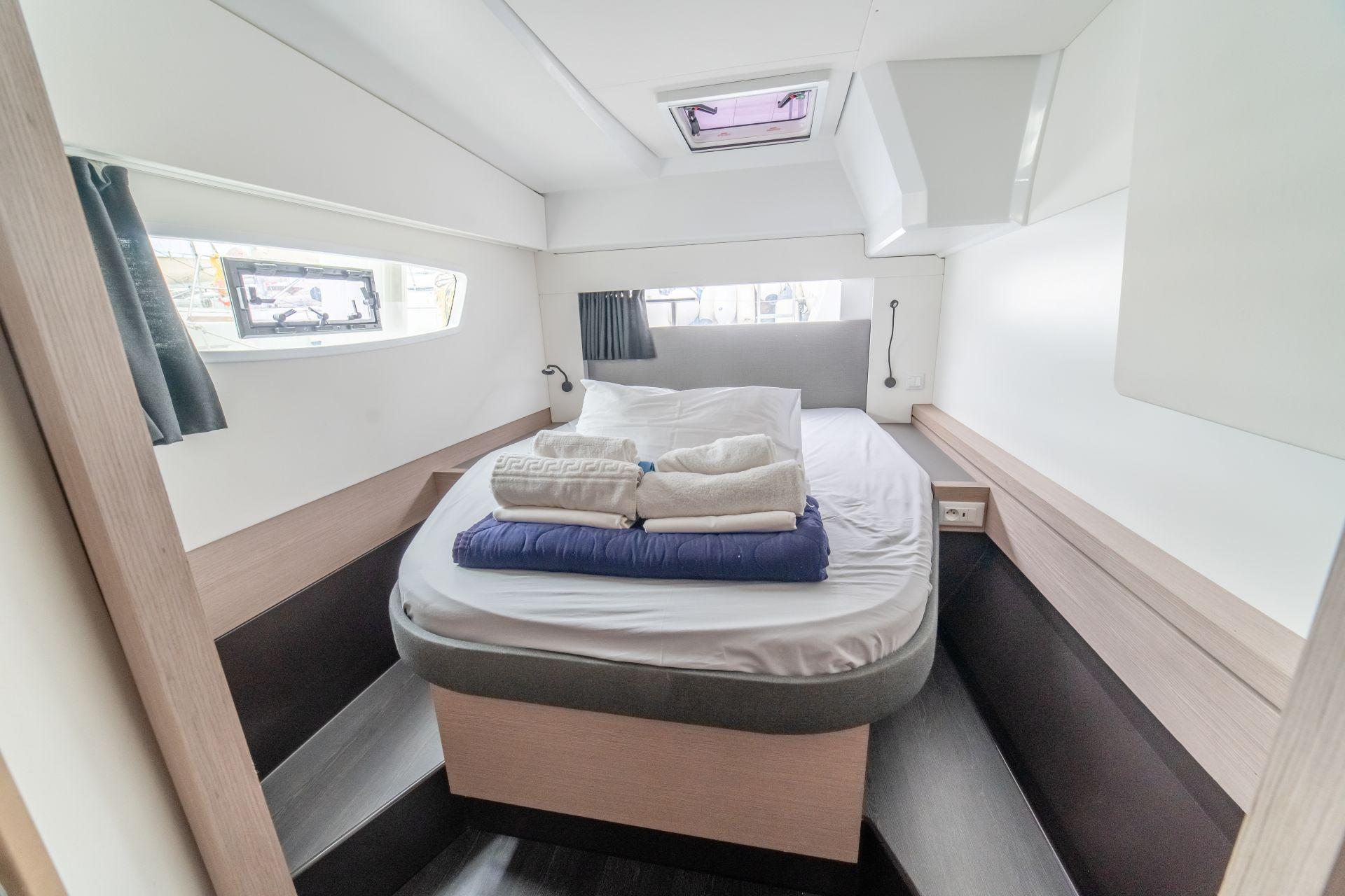 Fountaine Pajot Astrea 42 - 4 + 2 cab., picture 9
