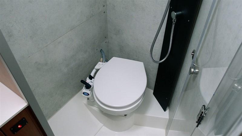 Bavaria C42, picture 23