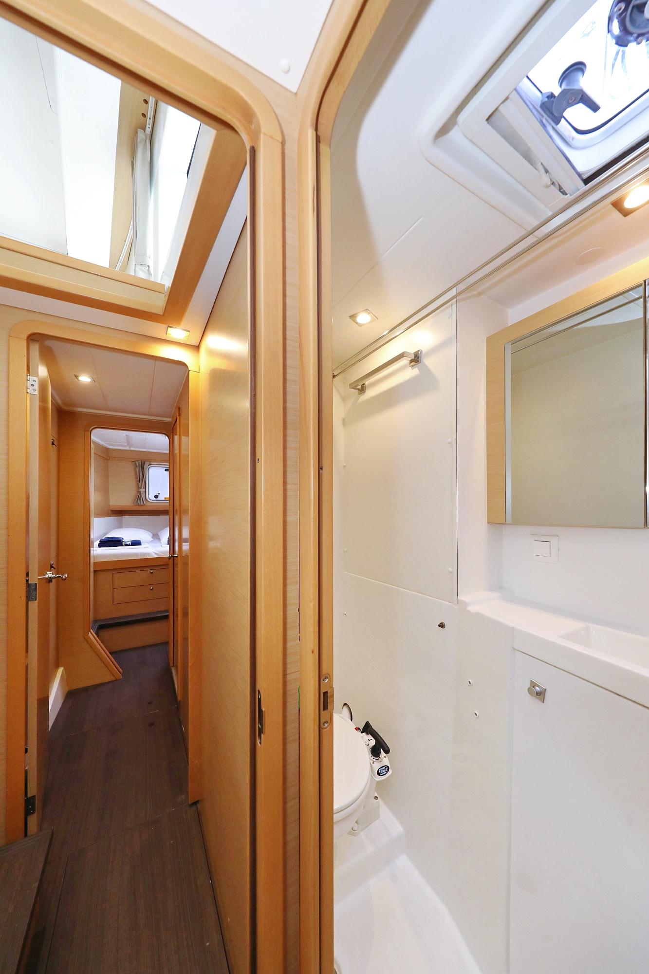 Lagoon 39 - 4 + 2 cab., picture 33