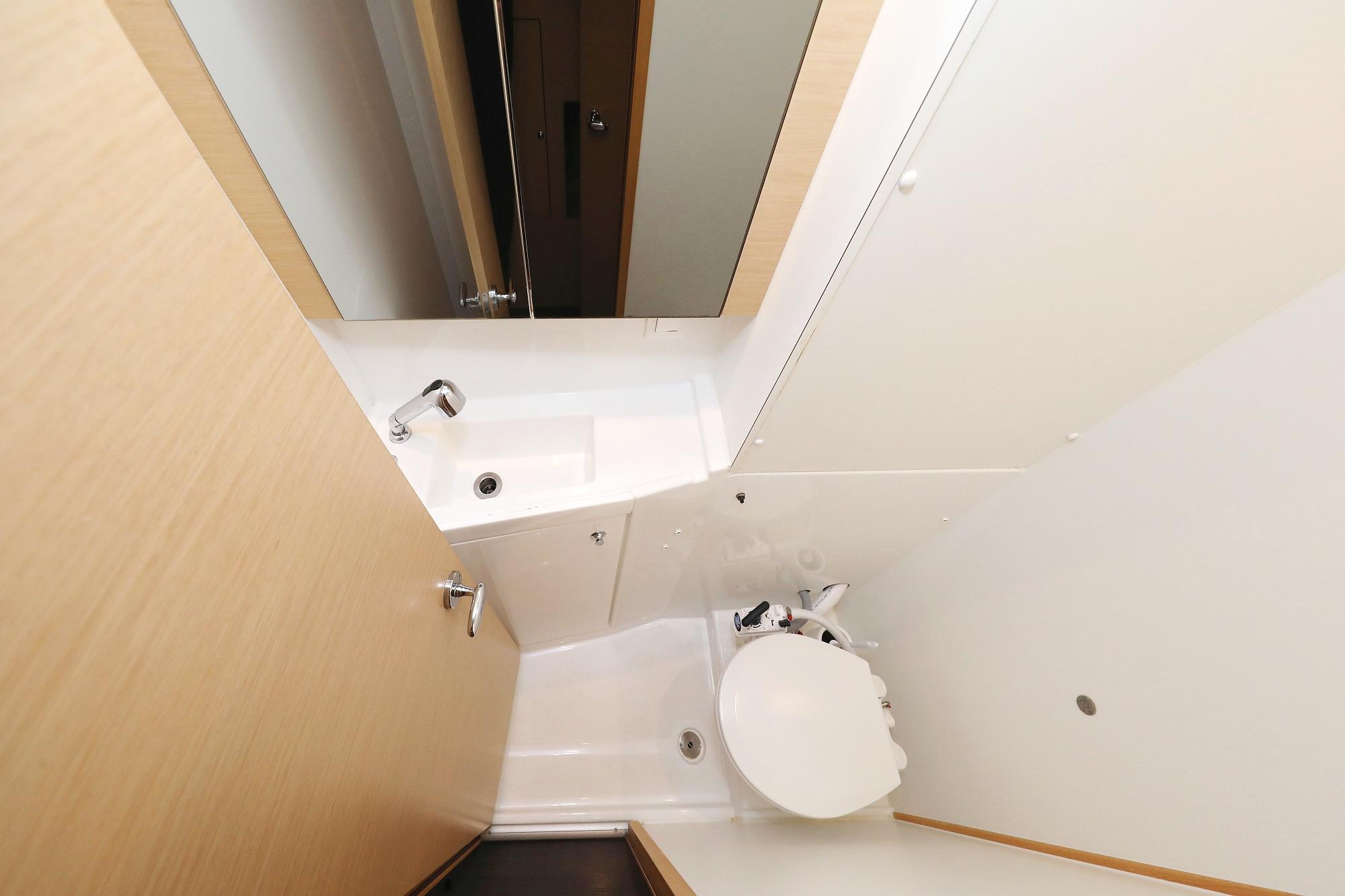 Lagoon 39 - 4 + 2 cab., picture 37