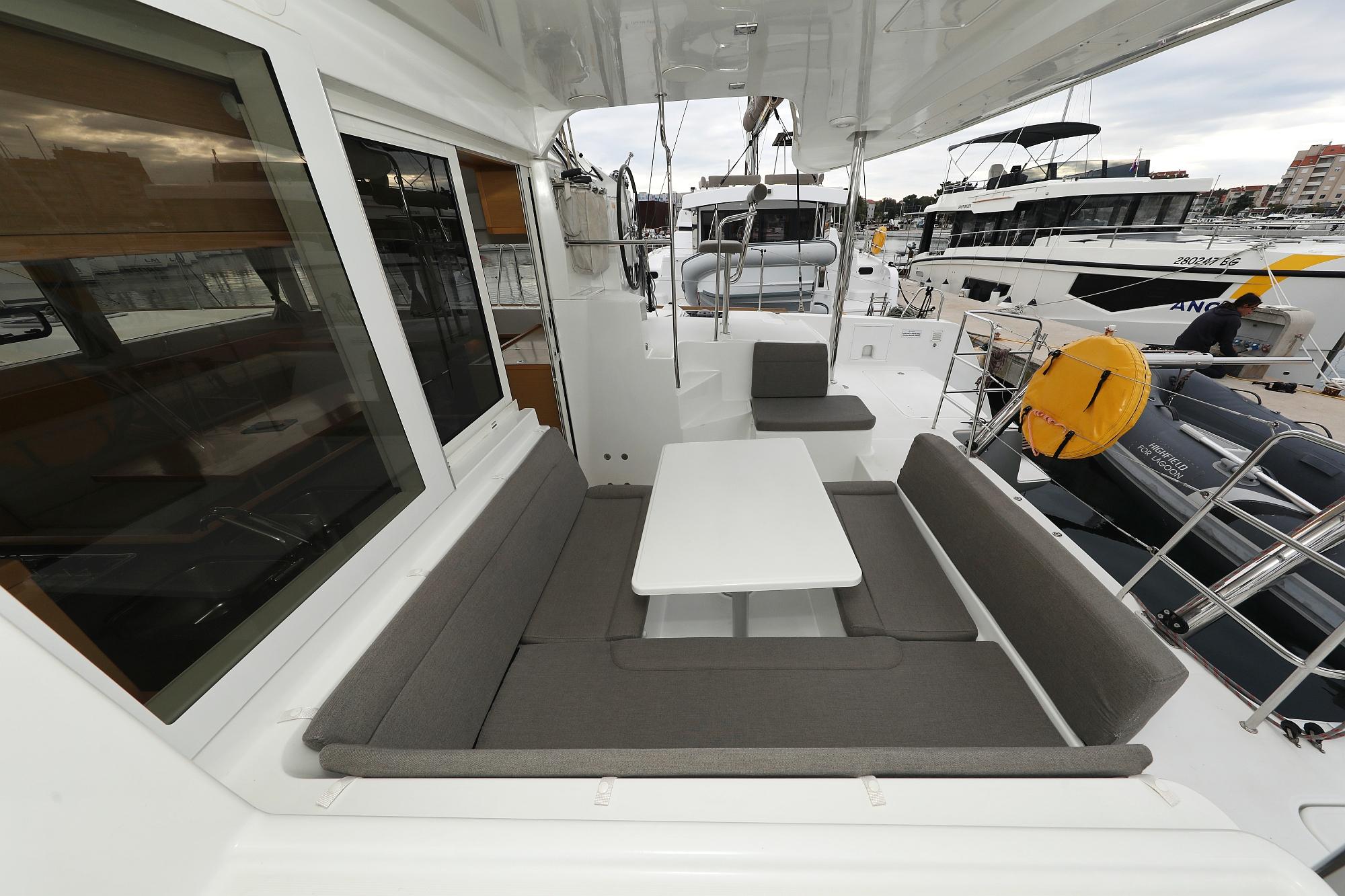 Lagoon 39 - 4 + 2 cab., picture 8