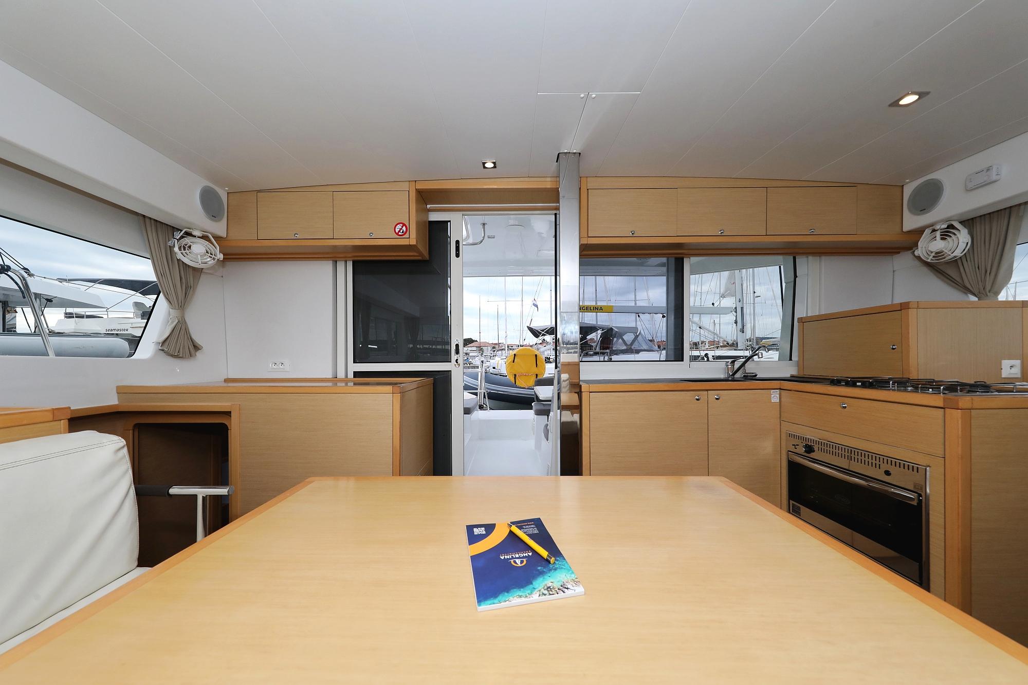 Lagoon 39 - 4 + 2 cab., picture 15