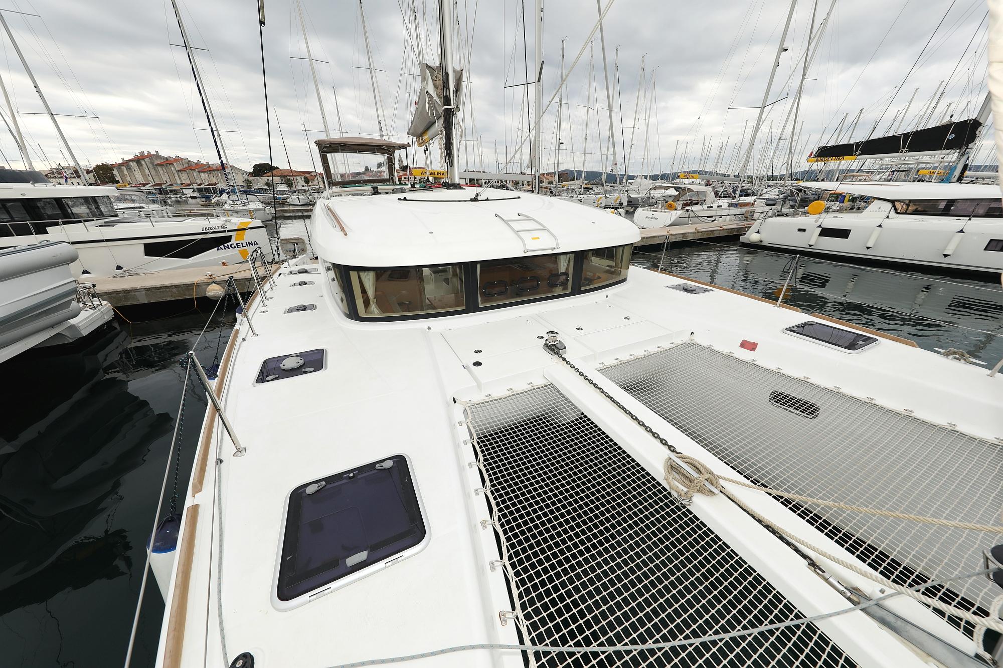 Lagoon 39 - 4 + 2 cab., picture 12