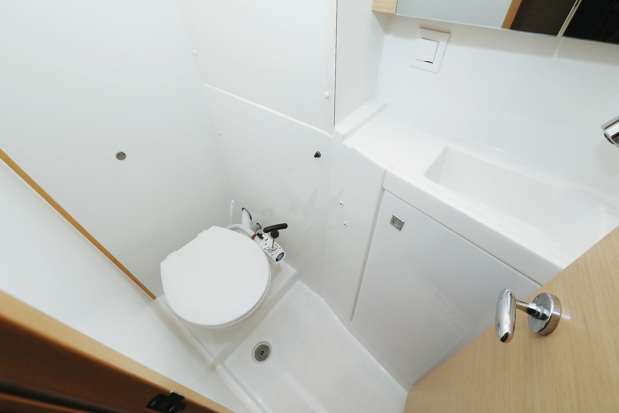 Lagoon 39 - 4 + 2 cab., picture 35