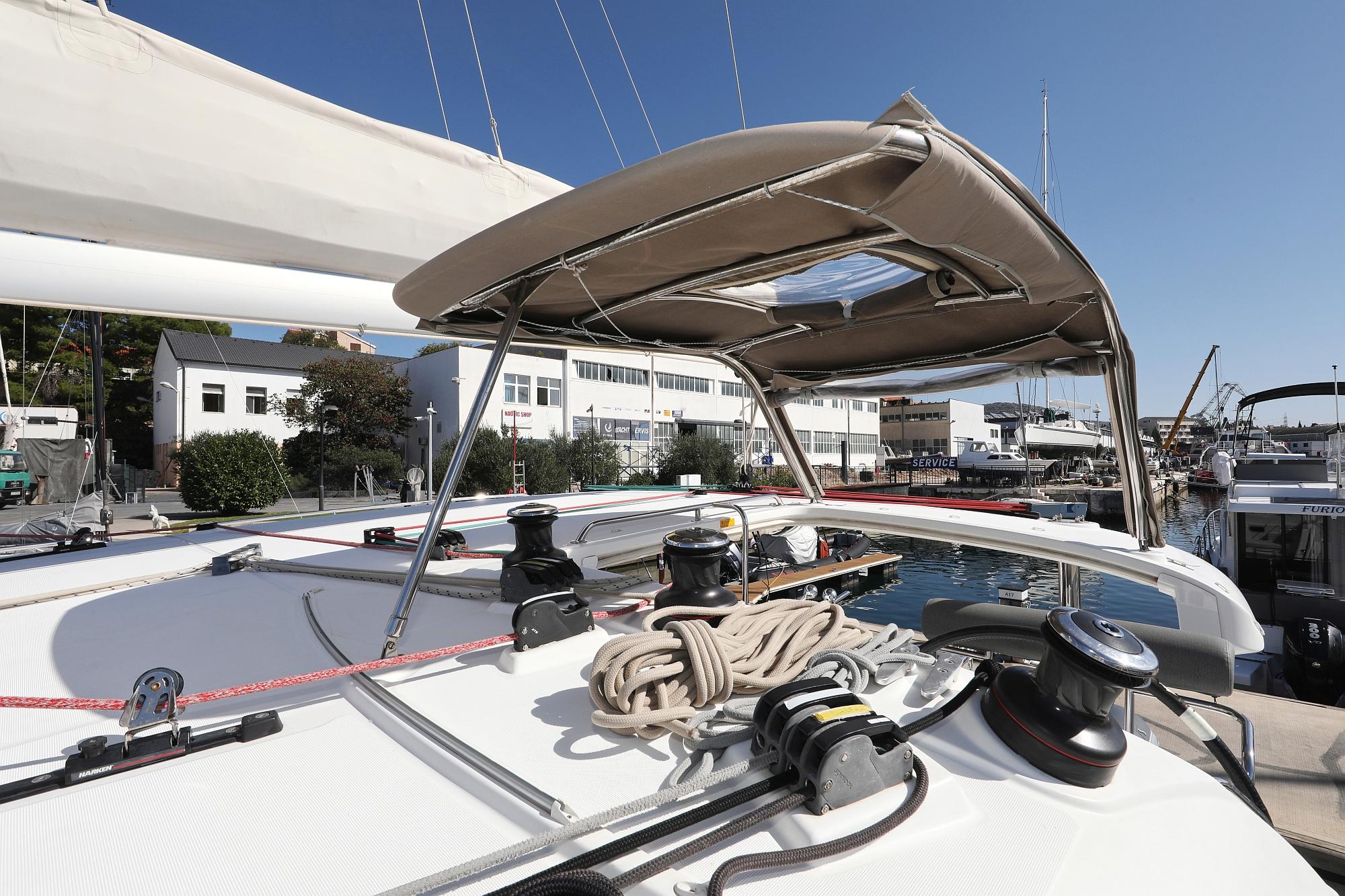 Lagoon 400 S2 - 4 + 2 cab., picture 9