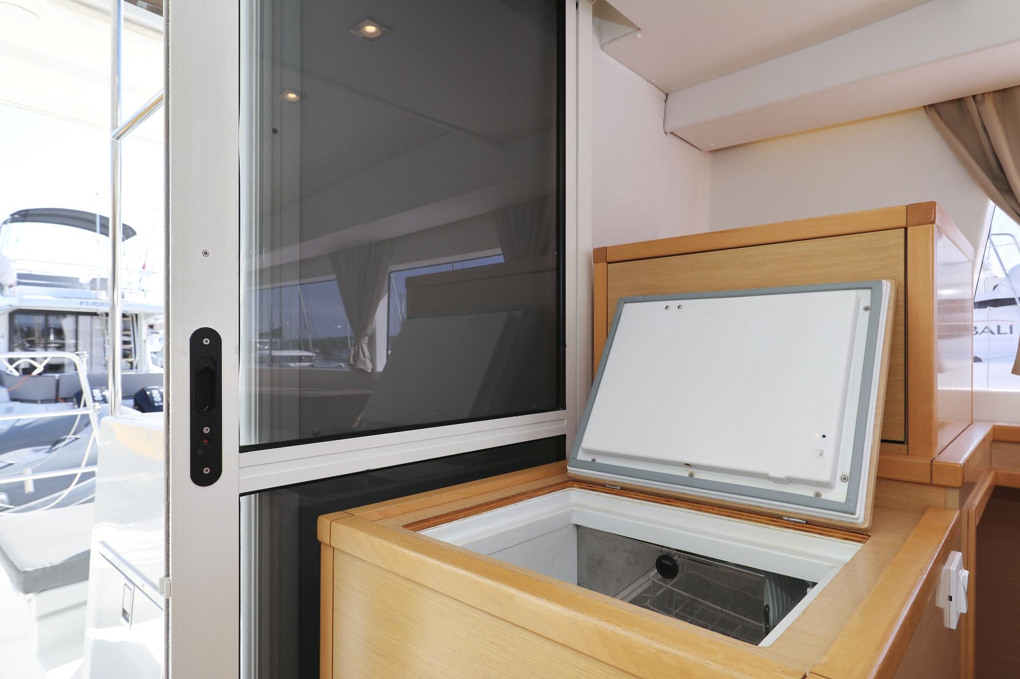 Lagoon 400 S2 - 4 + 2 cab., picture 36