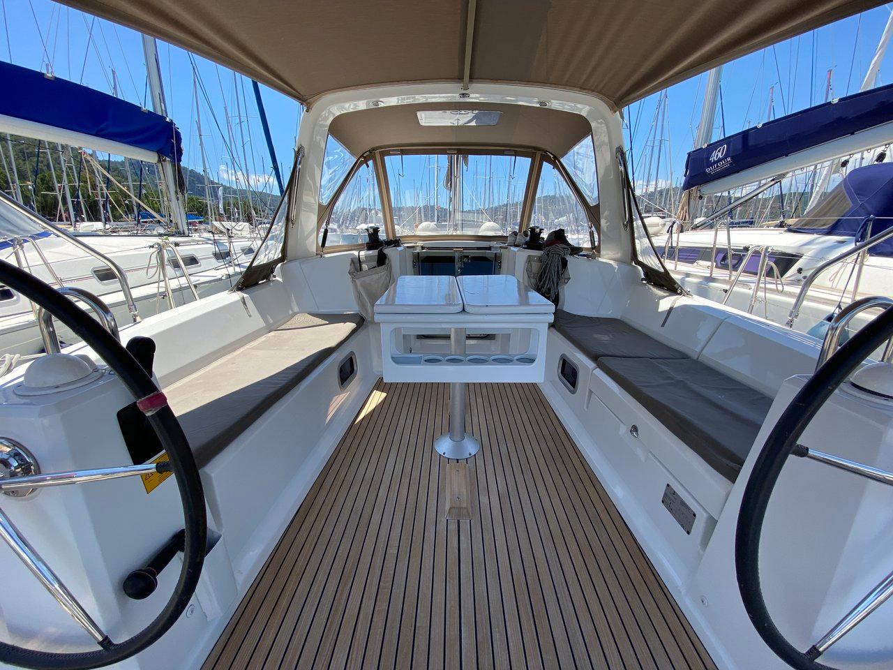 Oceanis 38 - 3 cab. - Solar, picture 4