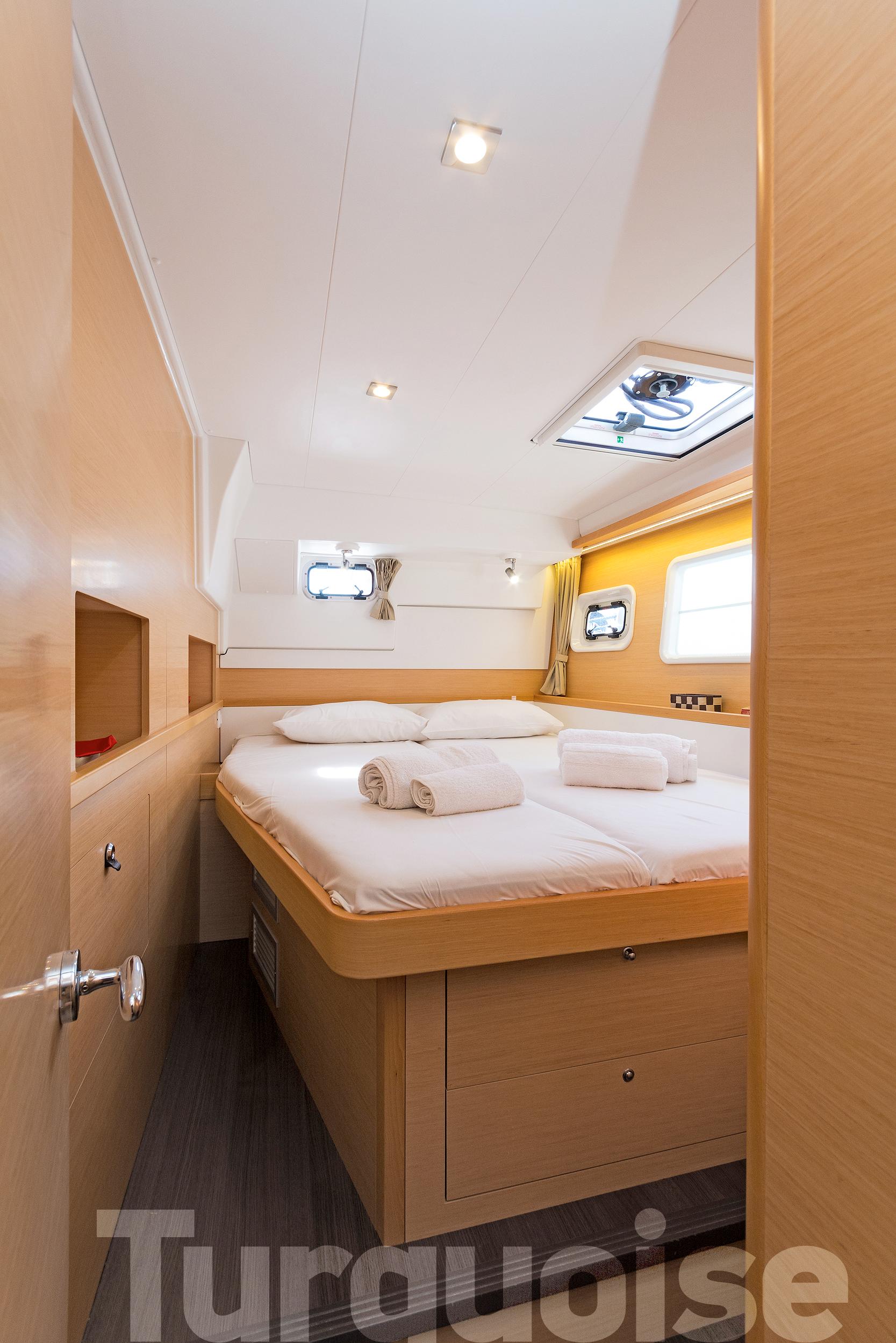 Lagoon 400 S2 - 4 + 2 cab. - Turquoise, picture 4