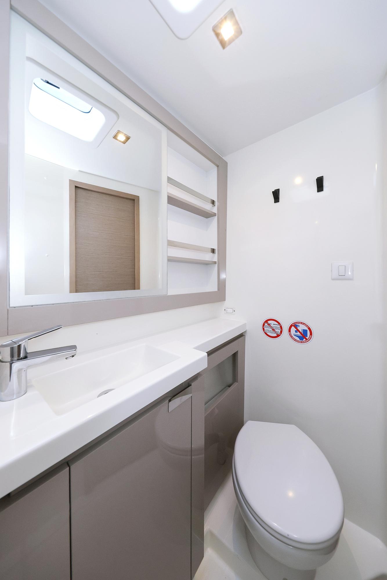 Fountaine Pajot Elba 45 - 4 + 2 cab., picture 32