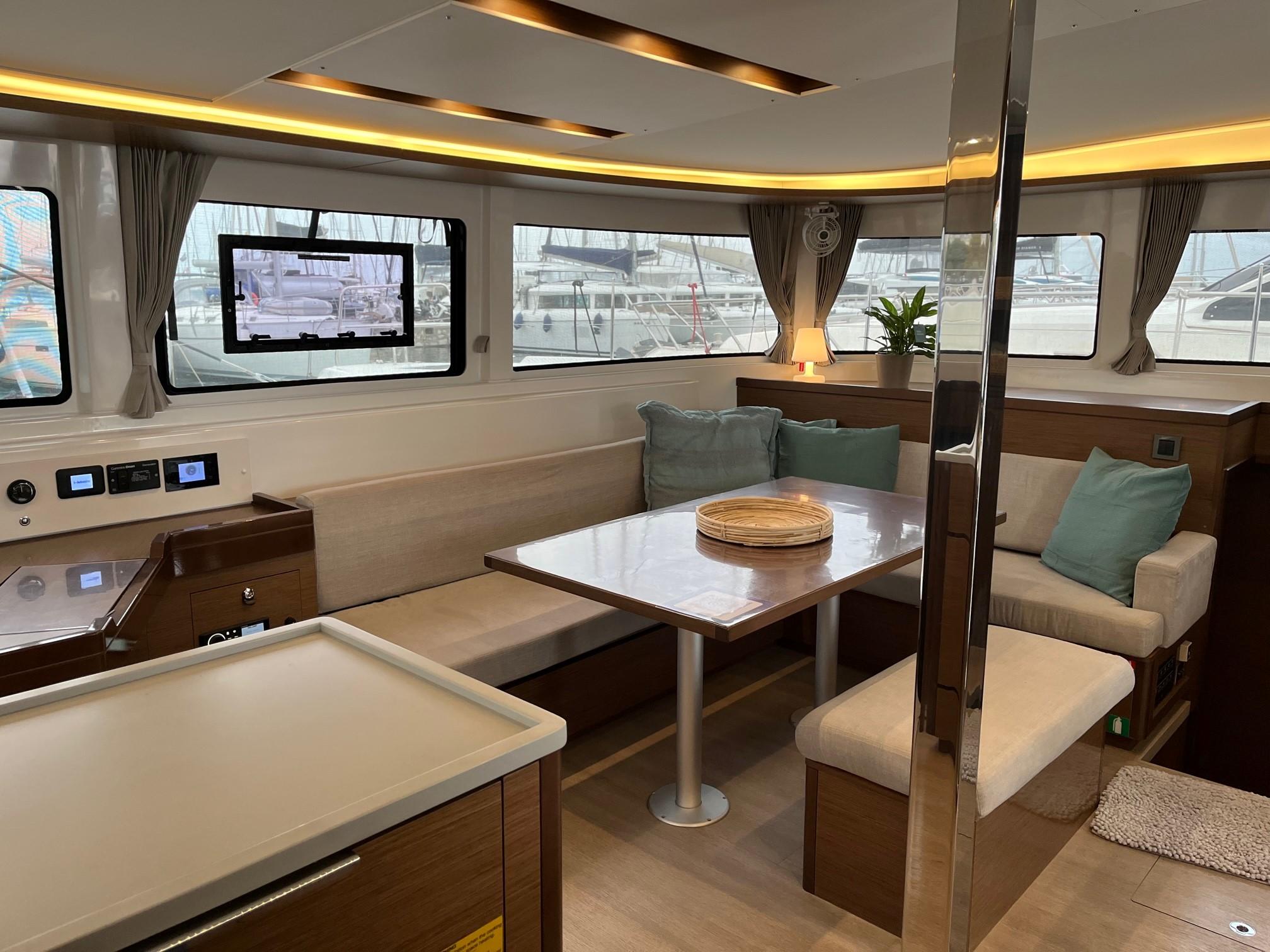 Lagoon 46 - 4 + 2 cab., picture 8