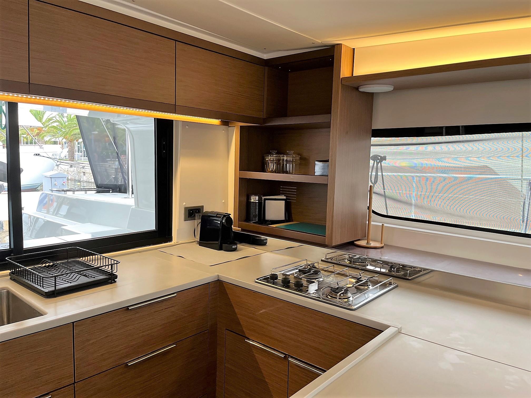 Lagoon 46 - 4 + 2 cab., picture 13