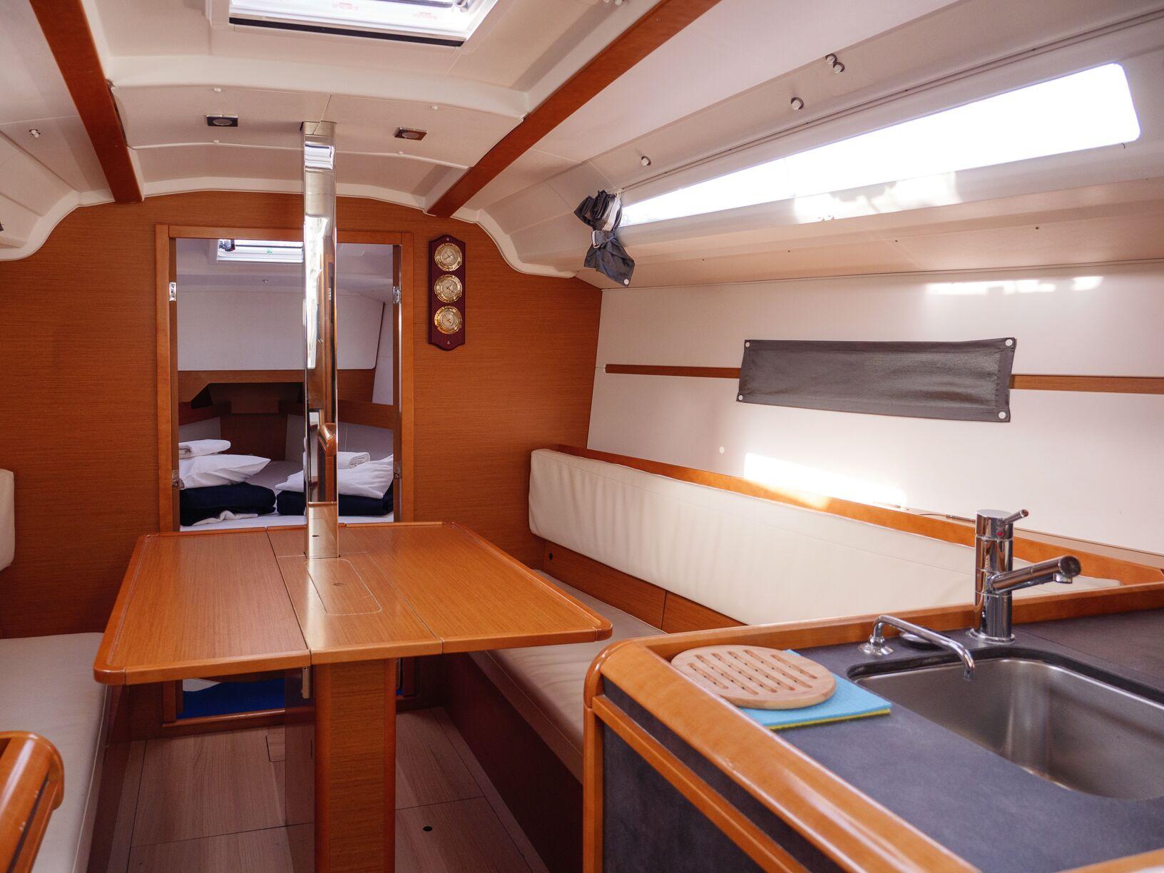 Sun Odyssey 349 - 3 cab., picture 12