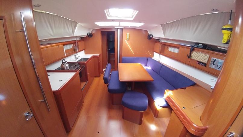 Oceanis 43, picture 12