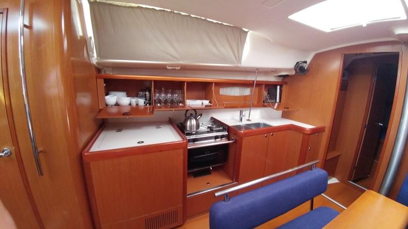 Oceanis 43, picture 14