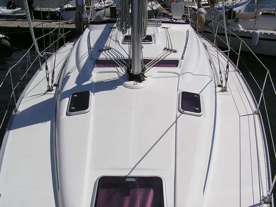Bavaria 39 Cruiser, picture 5