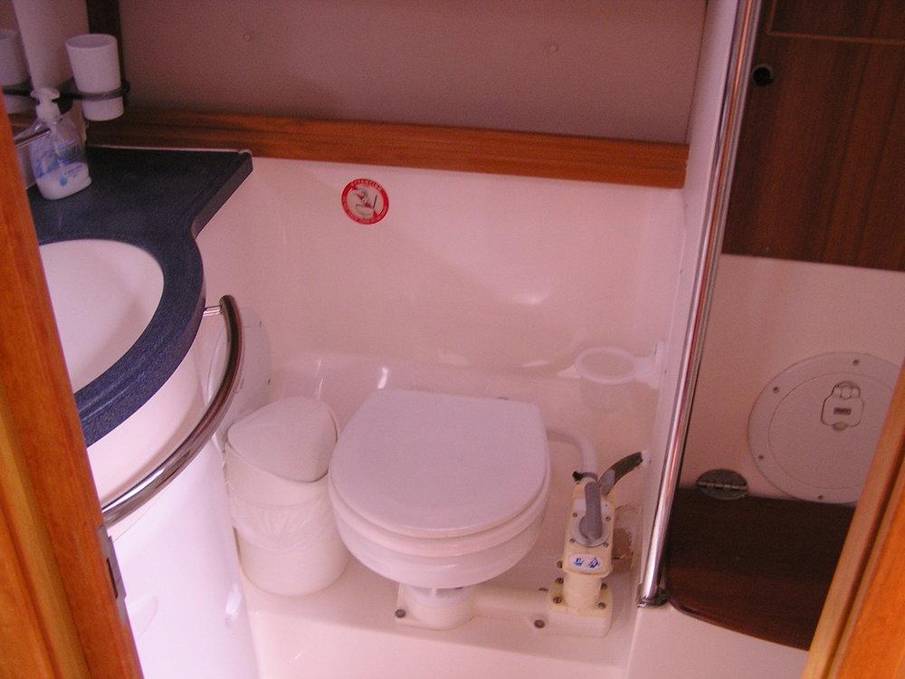 Bavaria 39 Cruiser, picture 9