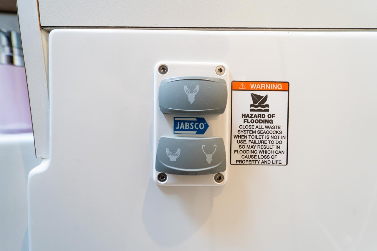 Lagoon 40 - 4 + 2 cab, picture 24