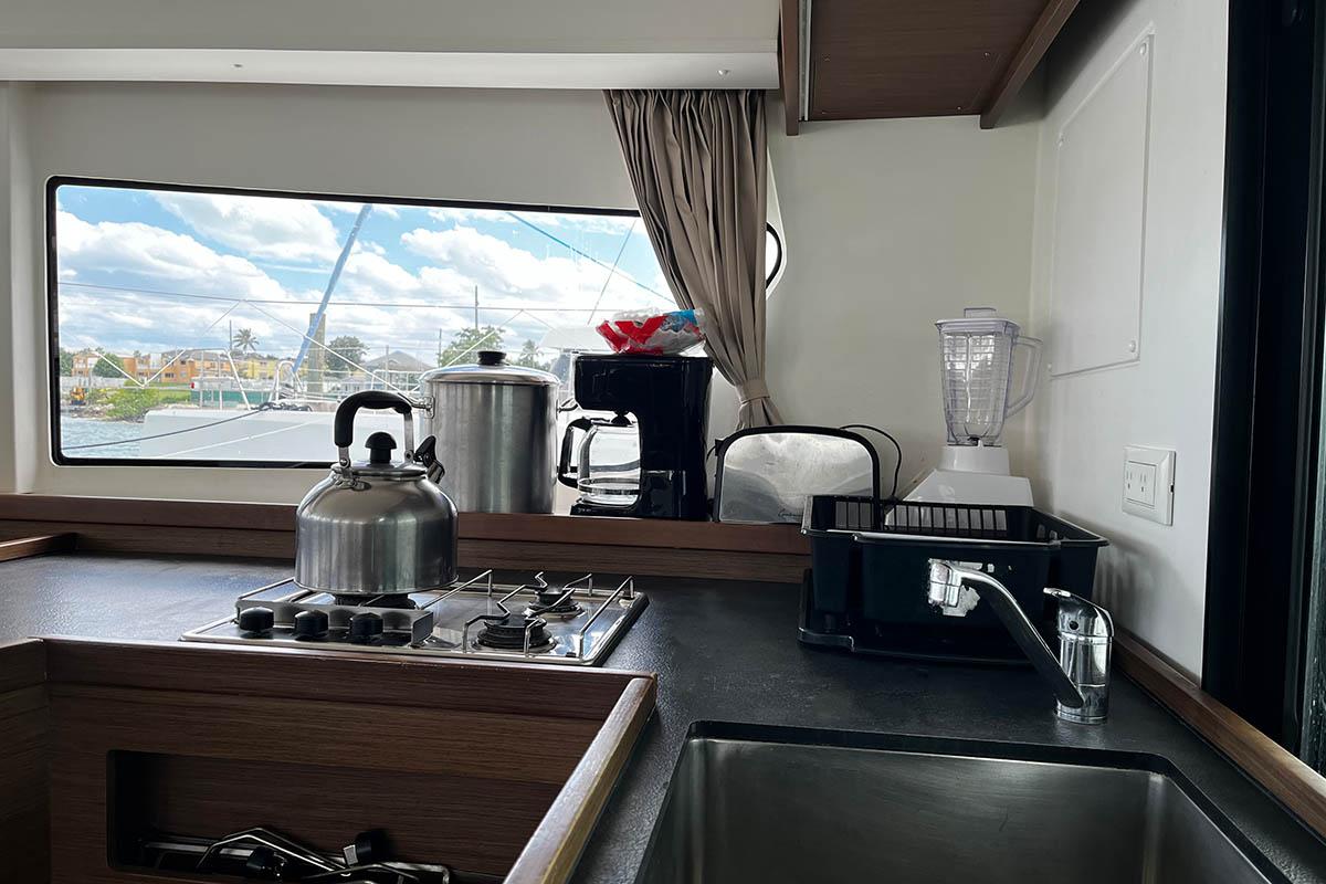 Lagoon 42 - 4 + 2 cab., picture 12