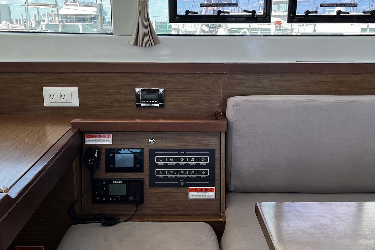 Lagoon 40 - 4 + 2 cab, picture 15