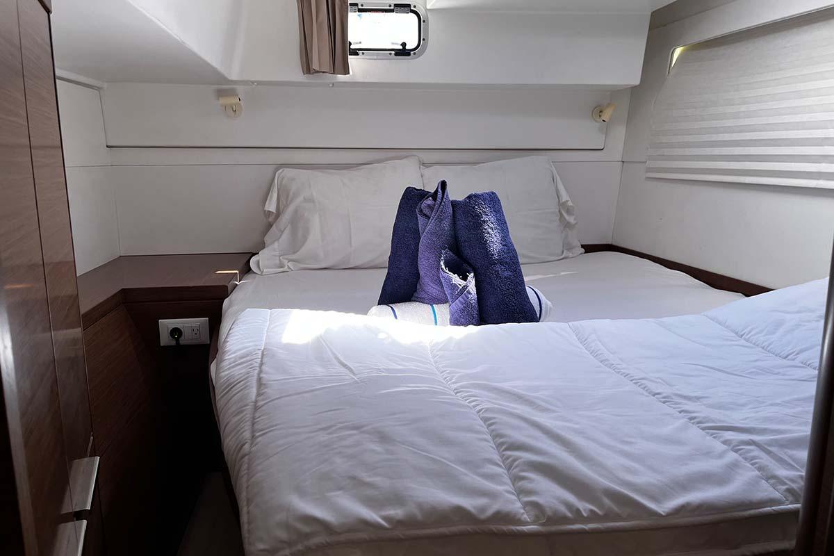 Lagoon 40 - 4 + 2 cab, picture 20