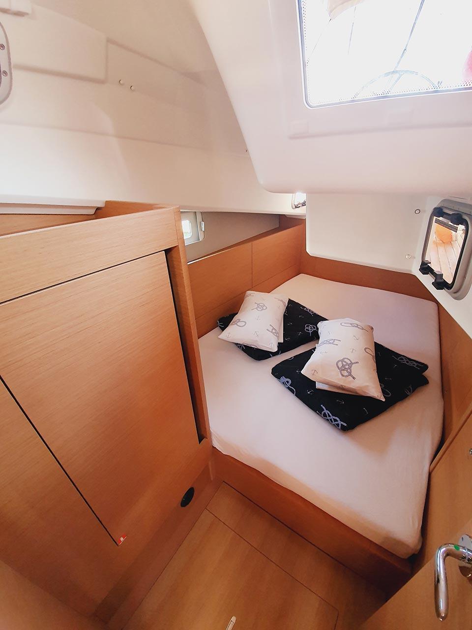 Sun Odyssey 410 - 3 cab., picture 13