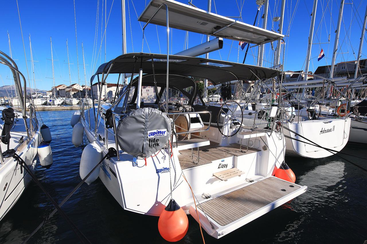 Bavaria C42 Style, picture 3