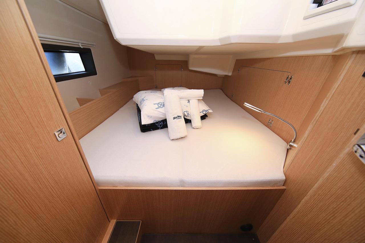 Bavaria C42 Style, picture 23