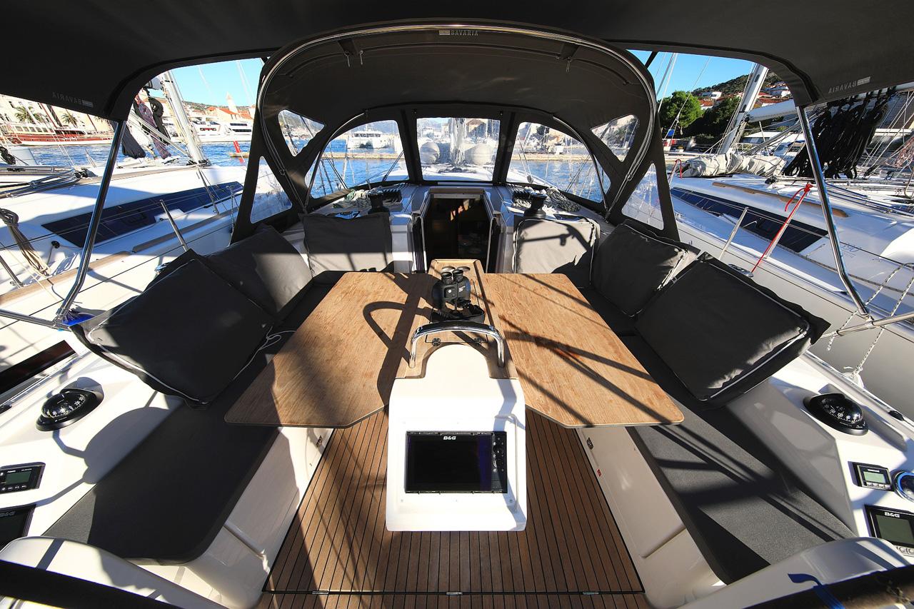Bavaria C42 Style, picture 10