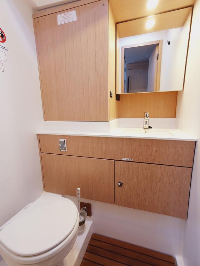 Bavaria C50 Style - 4 + 1 cab., picture 19