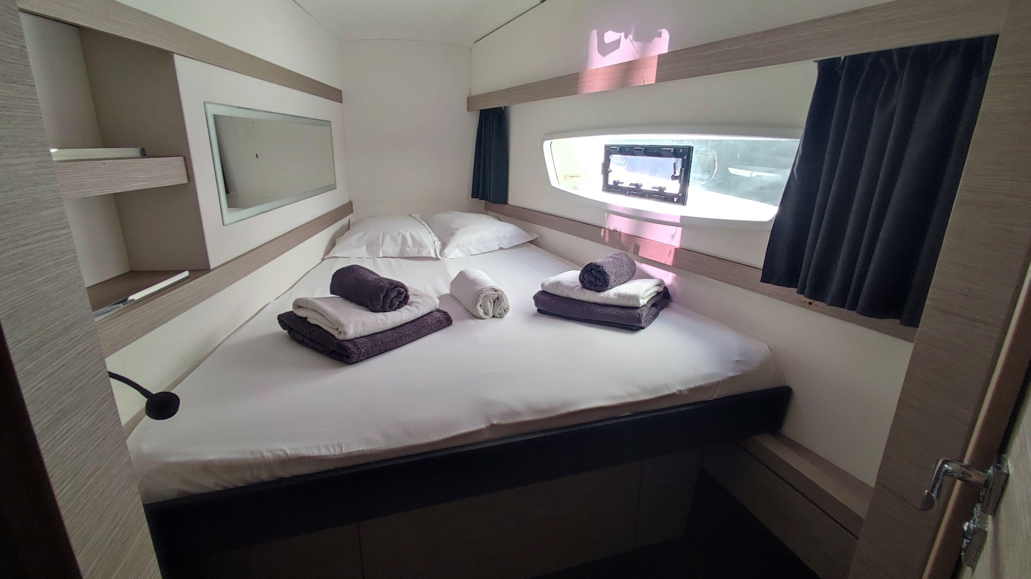 Fountaine Pajot Lucia 40 - 4 cab. - SALAKO II, picture 15