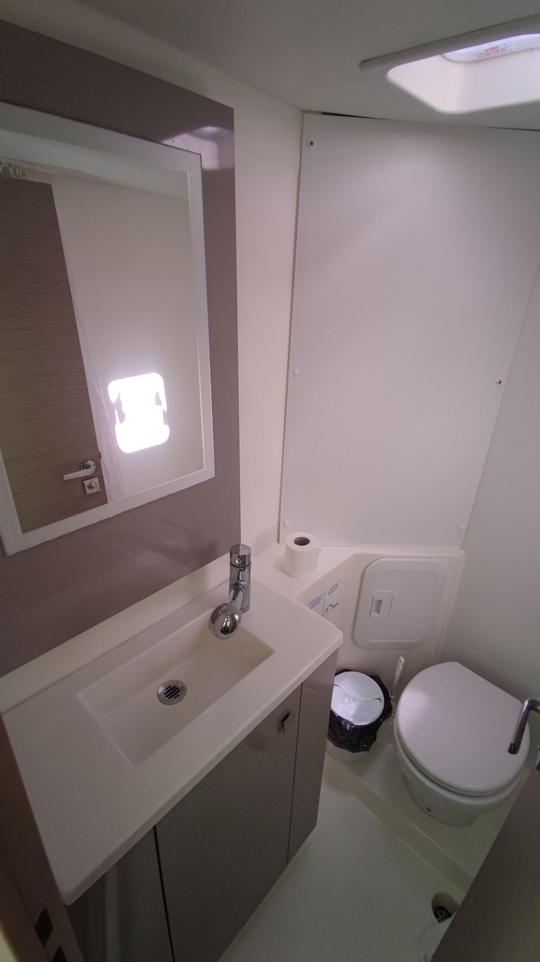 Fountaine Pajot Lucia 40 - 4 cab. - SALAKO II, picture 19