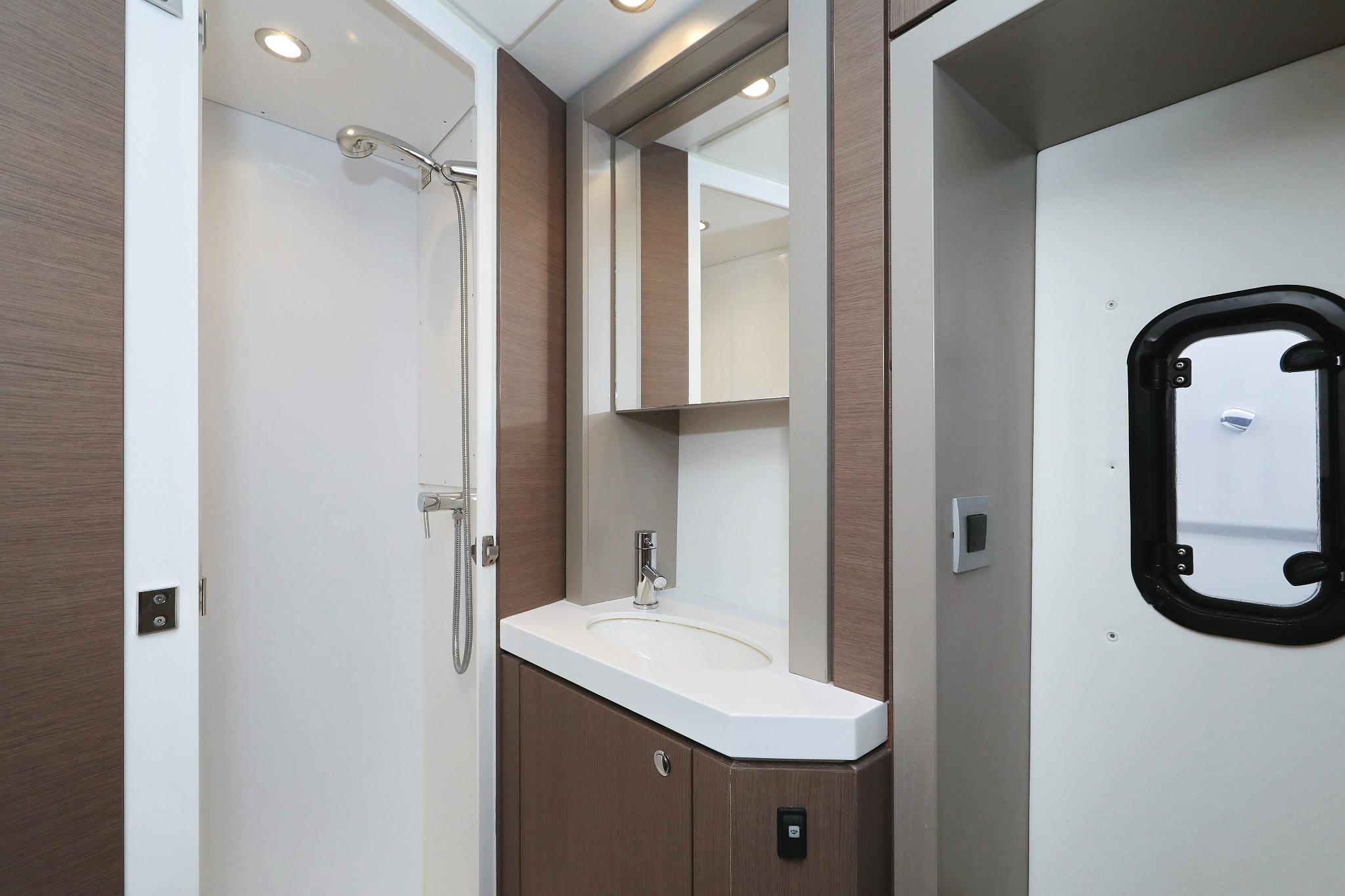 Bali 4.6 - 5 + 1 cab., picture 40