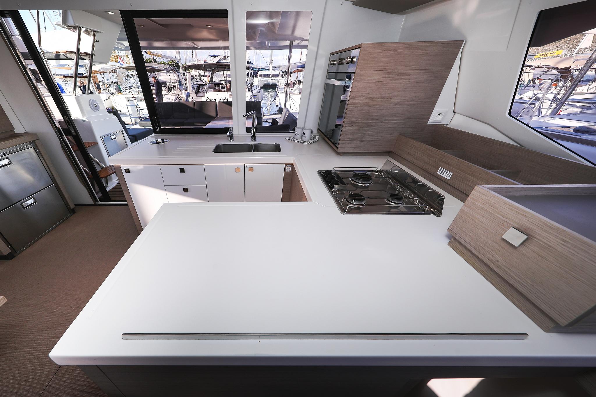 Fountaine Pajot Astrea 42 Quatuor, picture 22