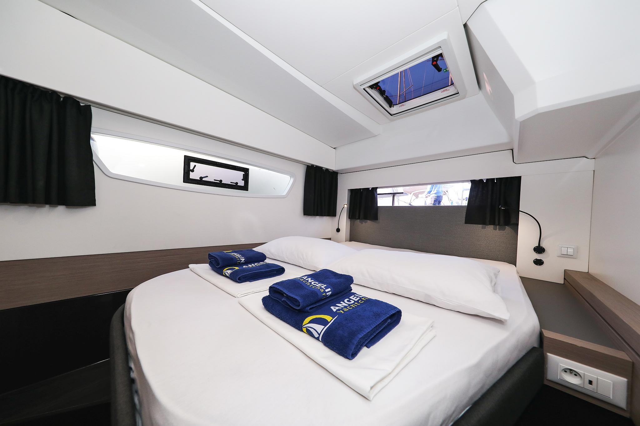 Fountaine Pajot Astrea 42 Quatuor, picture 27