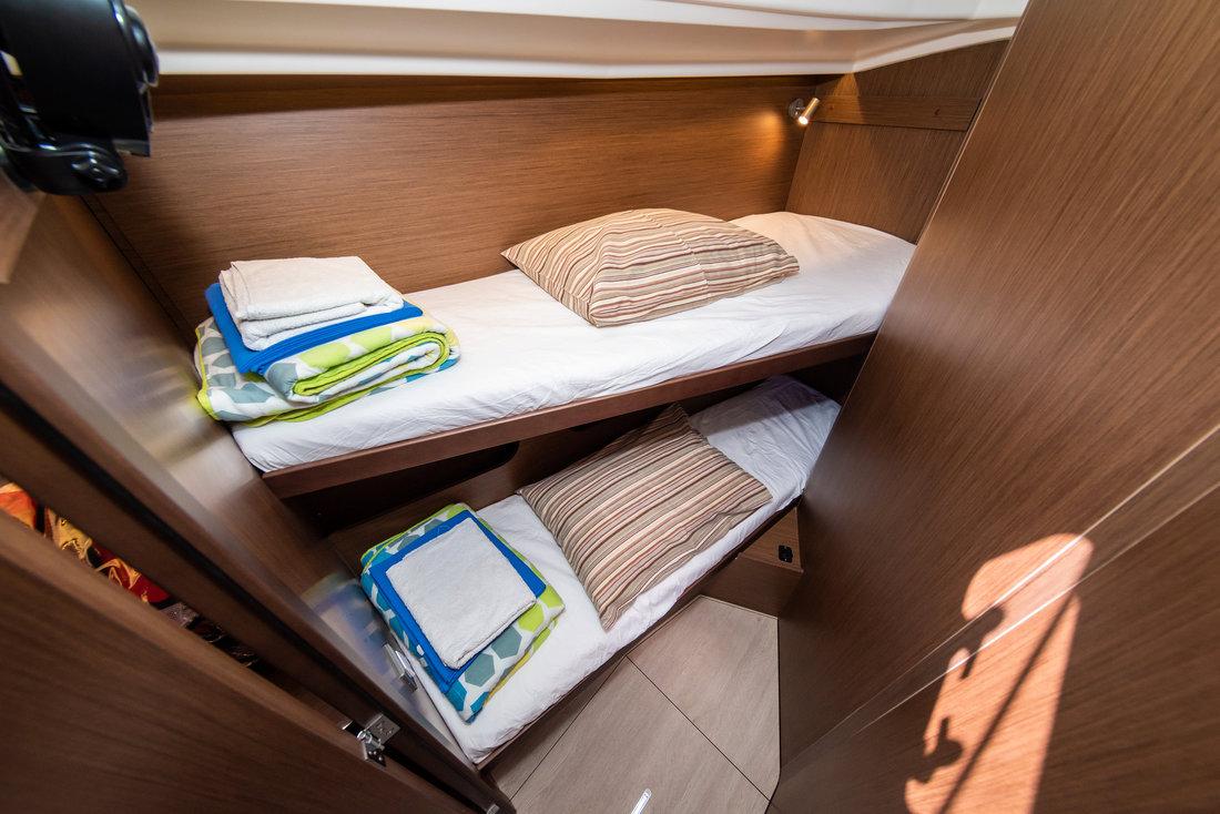 Oceanis 40.1, picture 31