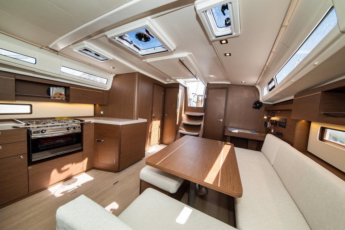 Oceanis 40.1, picture 16